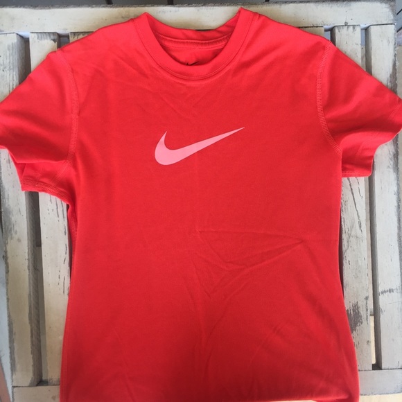 Nike Other - Girl’s NIKE dri-fit shirt. Size S (7-8)